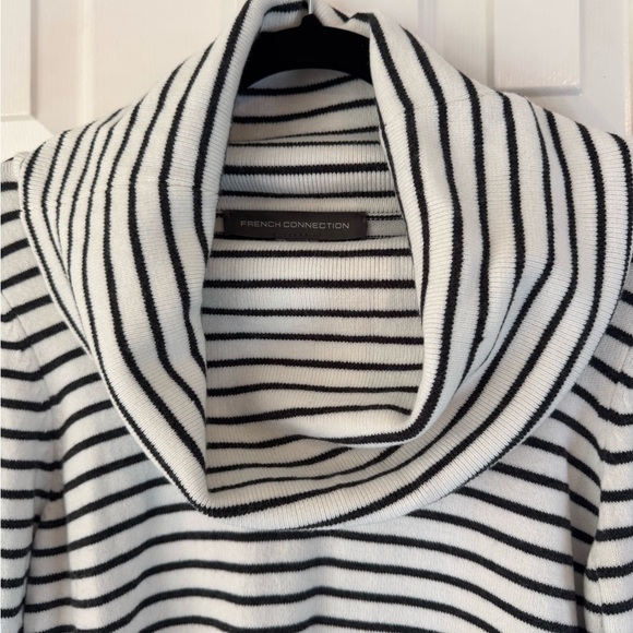 French Connection Black and White Striped Cowl Neck Sweater Size Medium - Picture 2 of 7